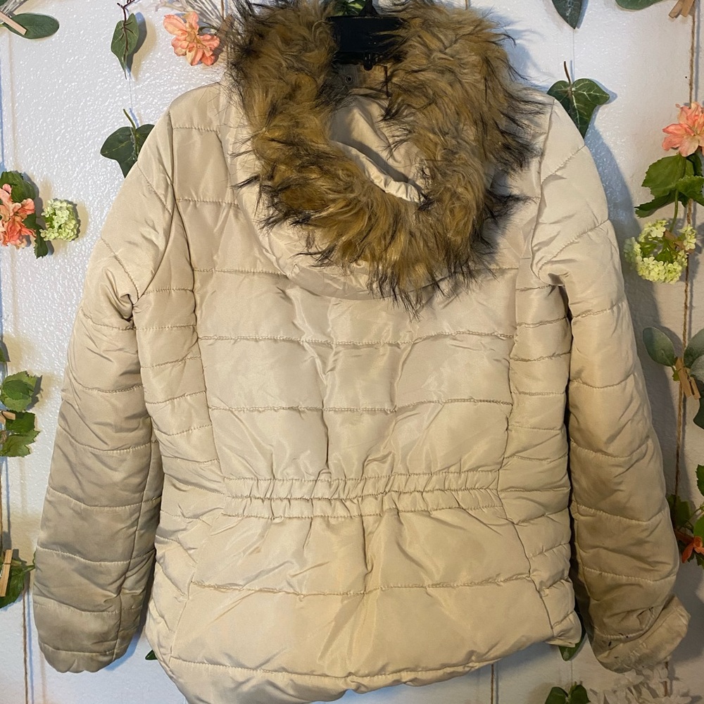 Beige puffer coat